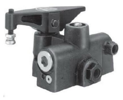 杠桿式旋轉油缸